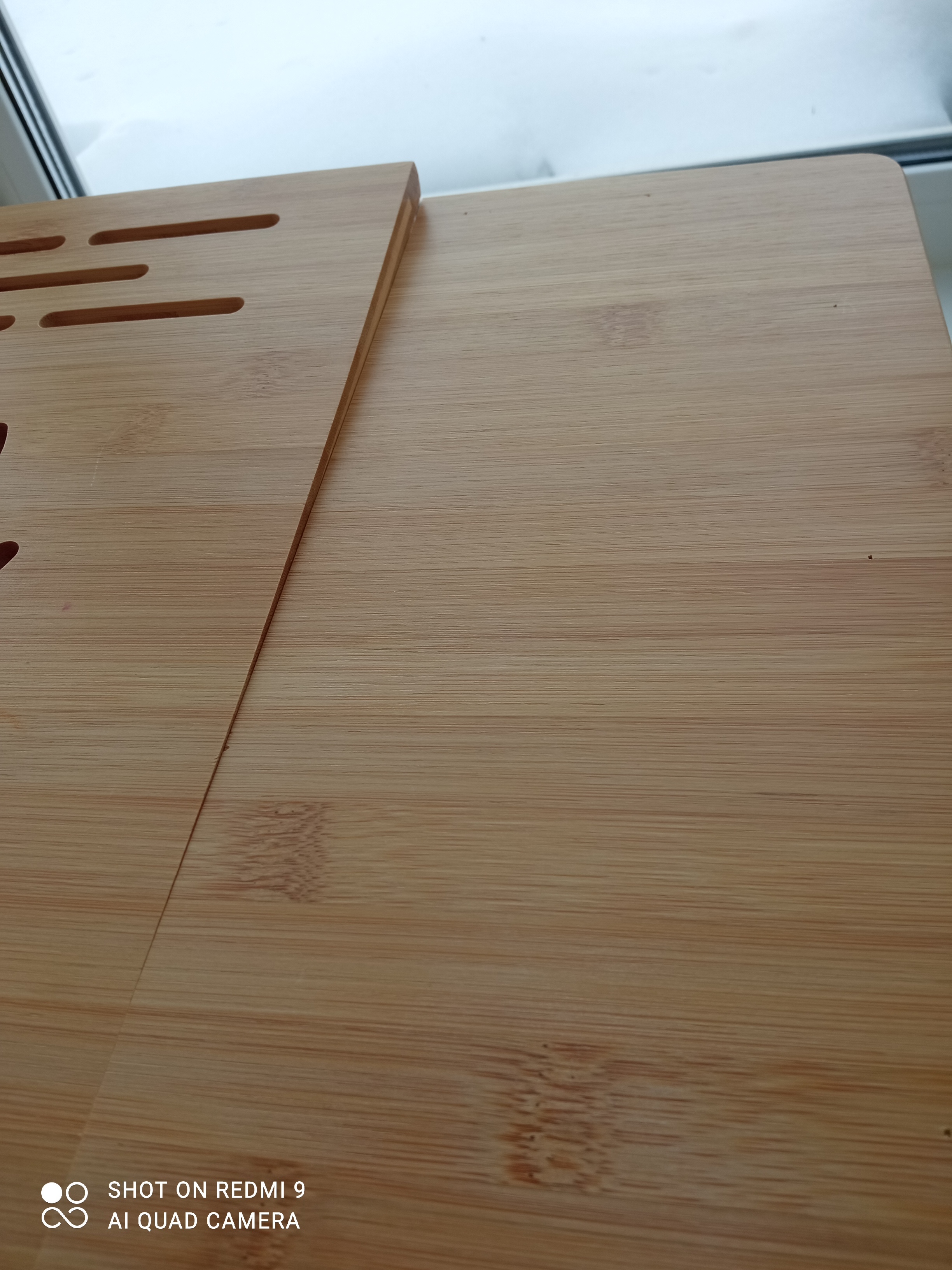 Фотография покупателя товара Поднос-столик для ноутбука со складными ножками, 55,5×32,5×22 см, бамбук