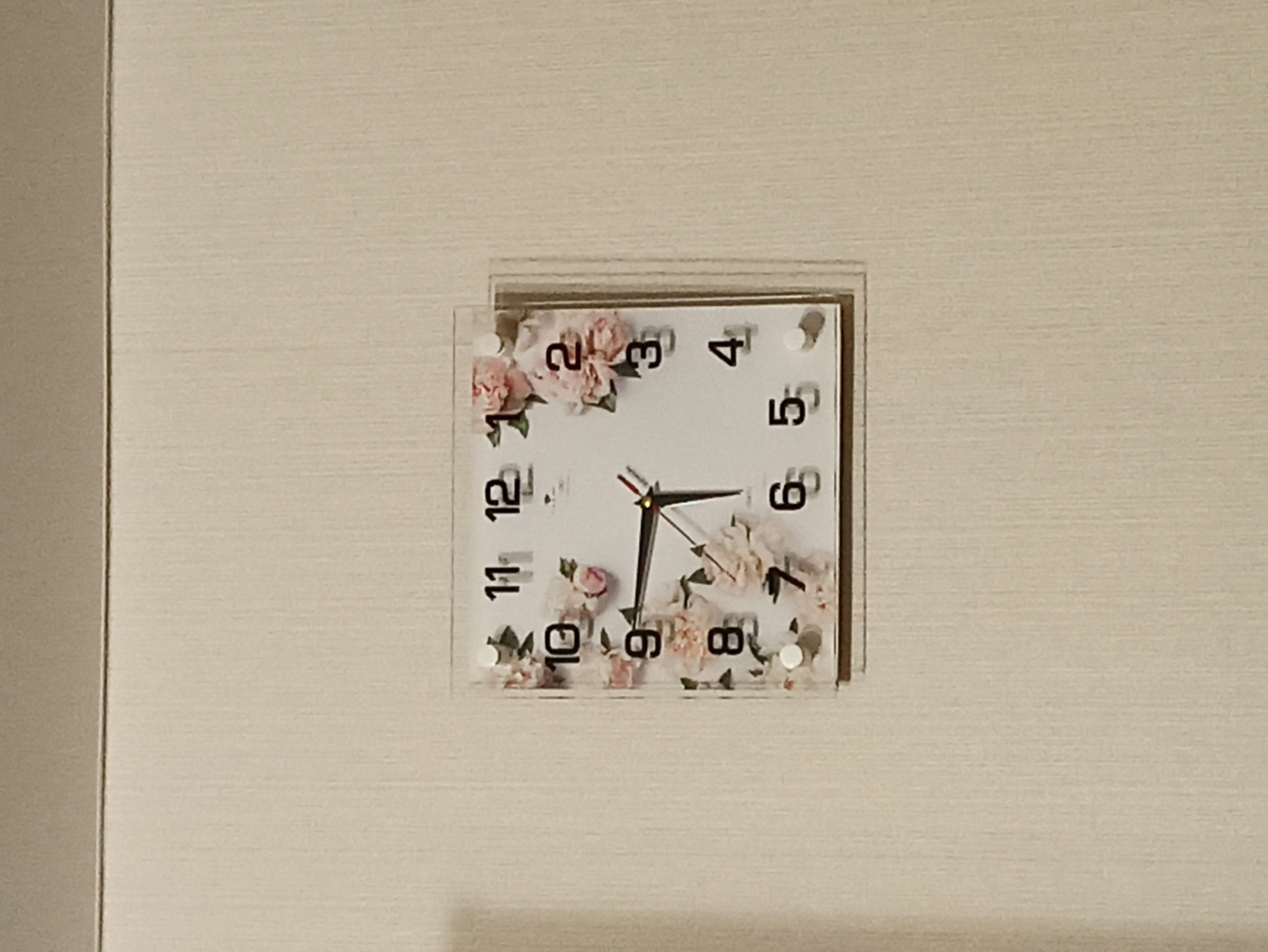 Фотография покупателя товара Часы настенные, интерьерные "Цветы", бесшумные, 25 х 25 см