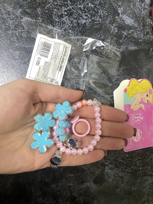 Фотография покупателя товара Набор детский «Выбражулька» 3 предмета: клипсы, браслет, кольцо, цветок, цвет МИКС - Фото 4