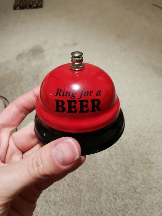 Фотография покупателя товара Звонок настольный "Ring for a beer", 7.5 х 7.5 х 6 см, красный