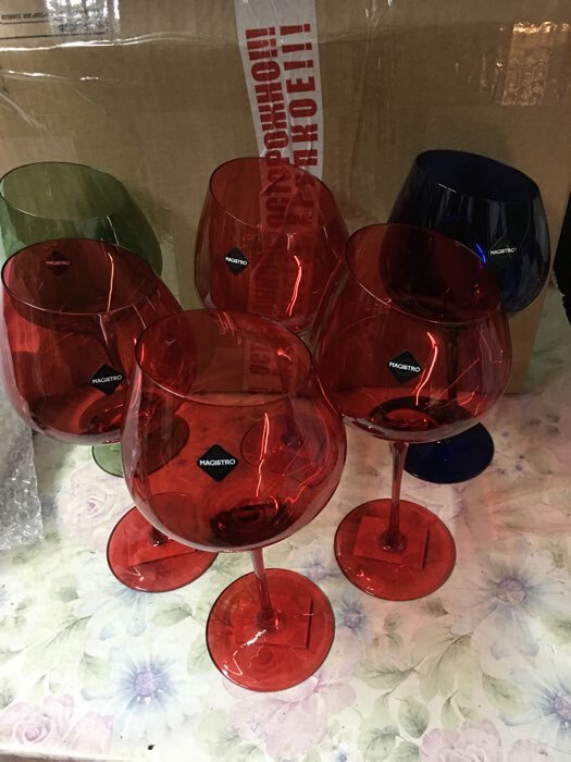Фотография покупателя товара Бокал из стекла для вина Magistro «Иллюзия», 540 мл, 10×24 см, цвет красный - Фото 1