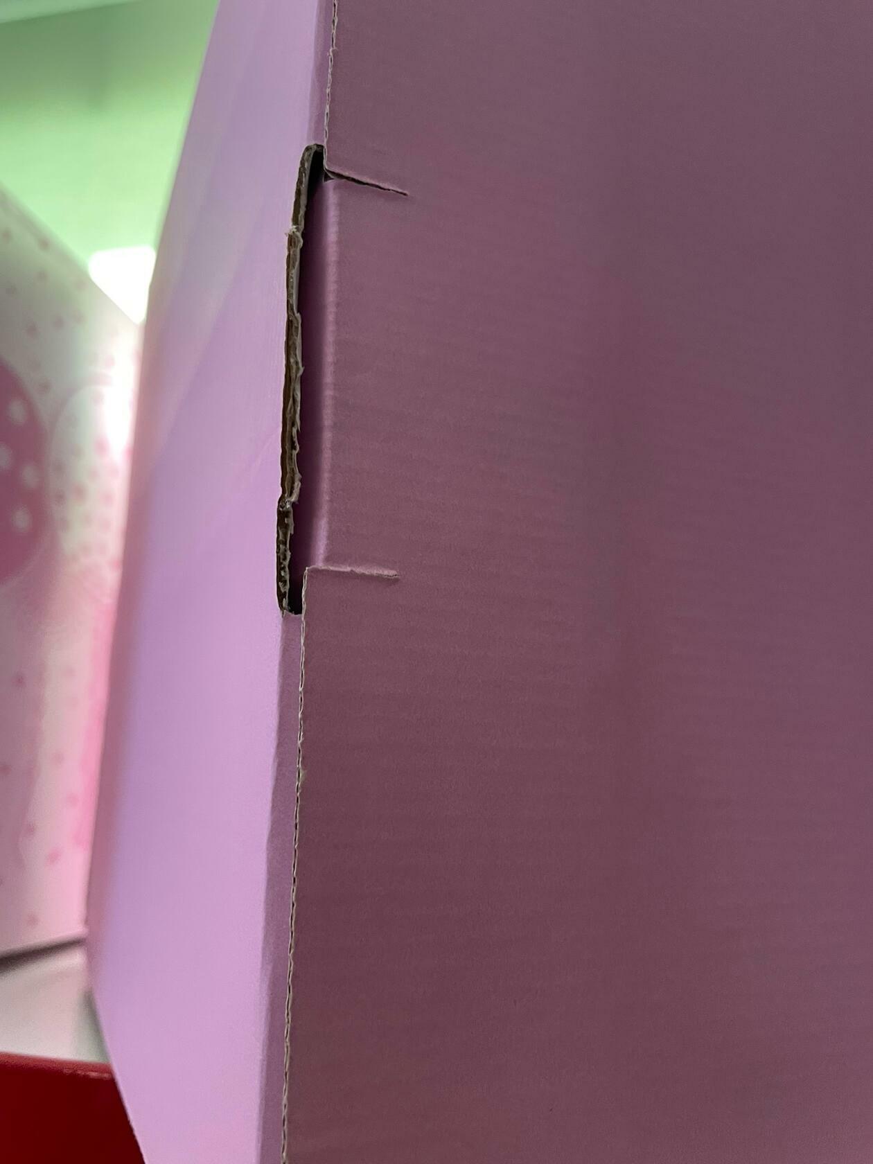 Фотография покупателя товара Кондитерская упаковка, без окна, сиреневая, 30 х 30 х 30 см - Фото 1