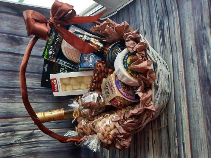 Фотография покупателя товара Набор корзин плетёных, ива, 3 шт., серо-бежевый цвет, средние - Фото 5
