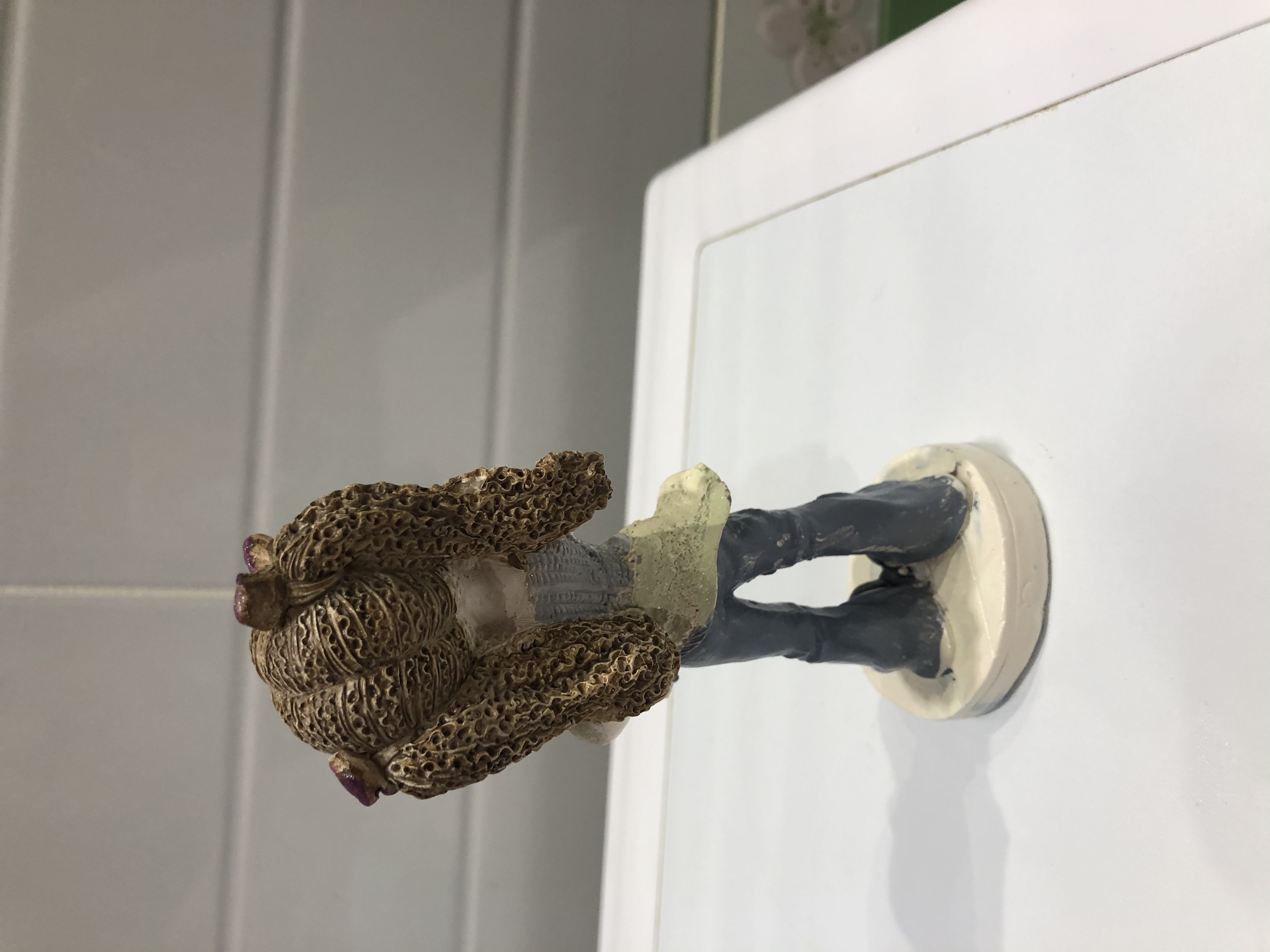 Фотография покупателя товара Фигурка полистоун «Девочка модница», 13×5.5×4 см, МИКС - Фото 3