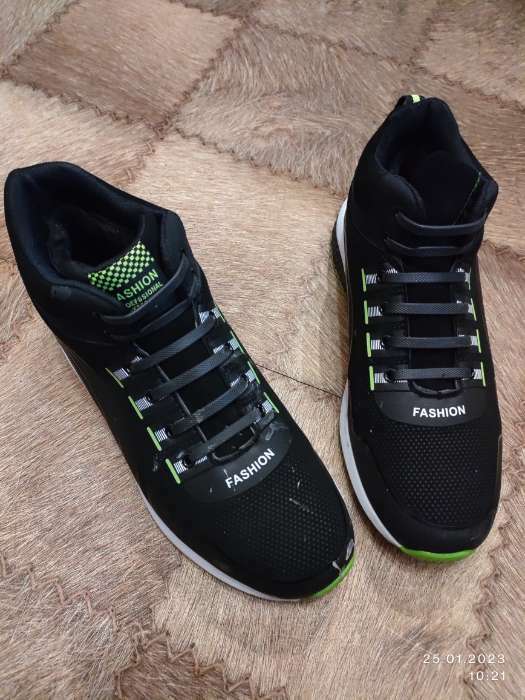 Фотография покупателя товара Набор шнурков для обуви, 6 шт, силиконовые, плоские, 13 мм, 9 см, цвет чёрный - Фото 2