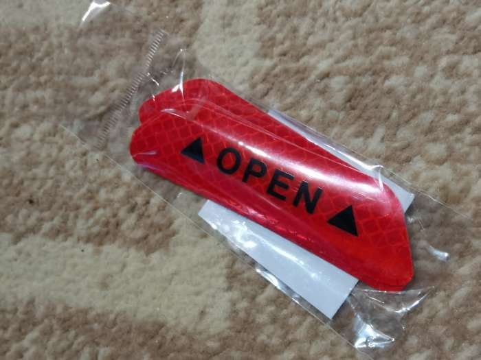 Фотография покупателя товара Светоотражающая наклейка Open, 9.5×2.5 см, красный, набор 4 шт. - Фото 1