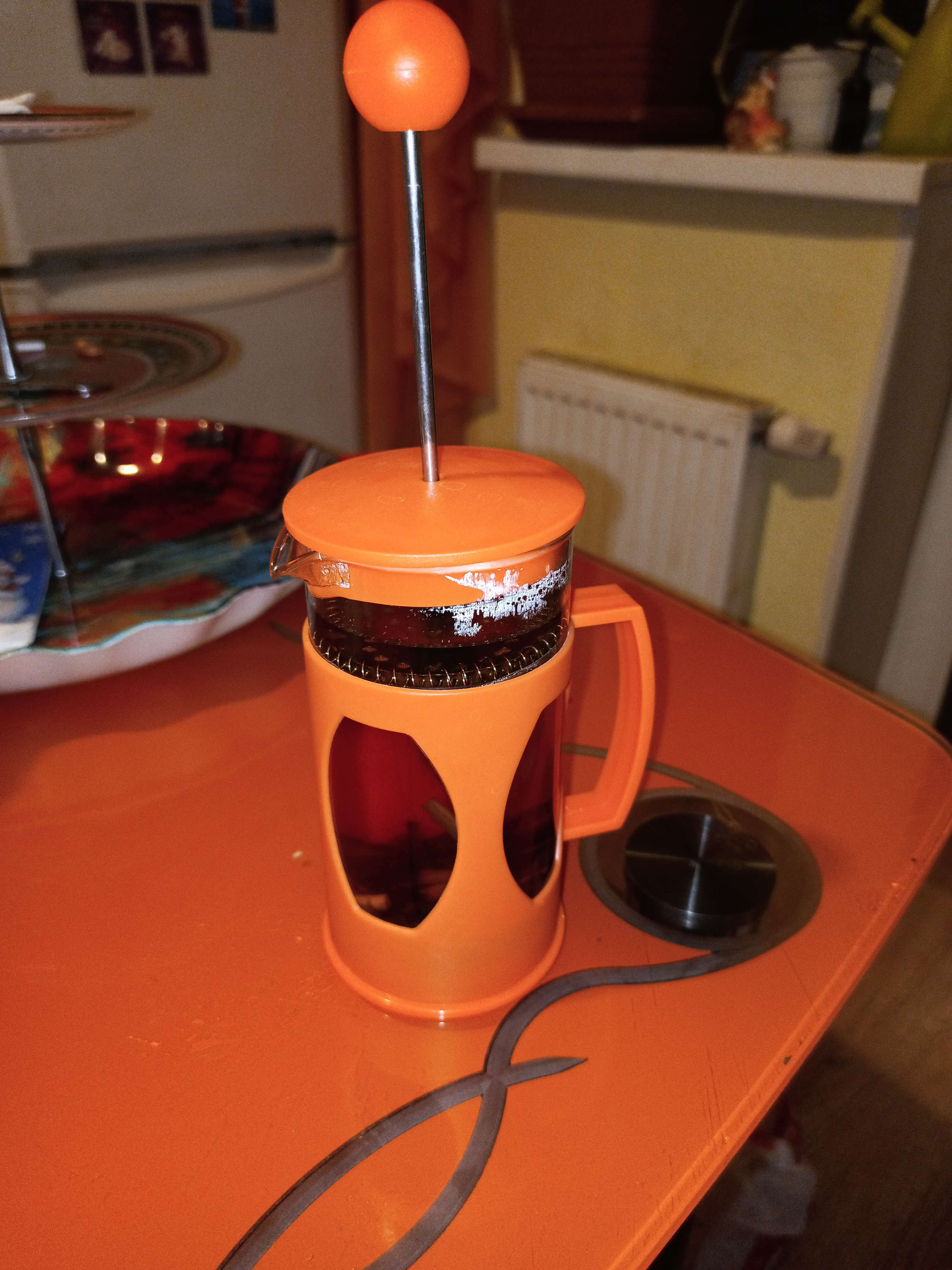 Фотография покупателя товара Чайник заварочный френч - пресс Доляна «Оливер», 350 мл, стекло, цвет оранжевый
