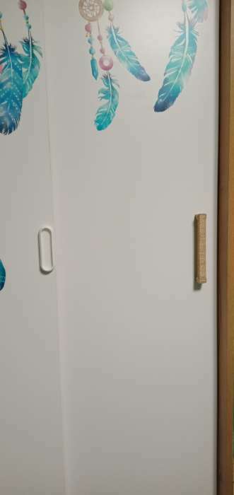 Фотография покупателя товара Ручка мебельная самоклеющаяся CAPPIO, L=106 мм, пластик, цвет белый - Фото 3