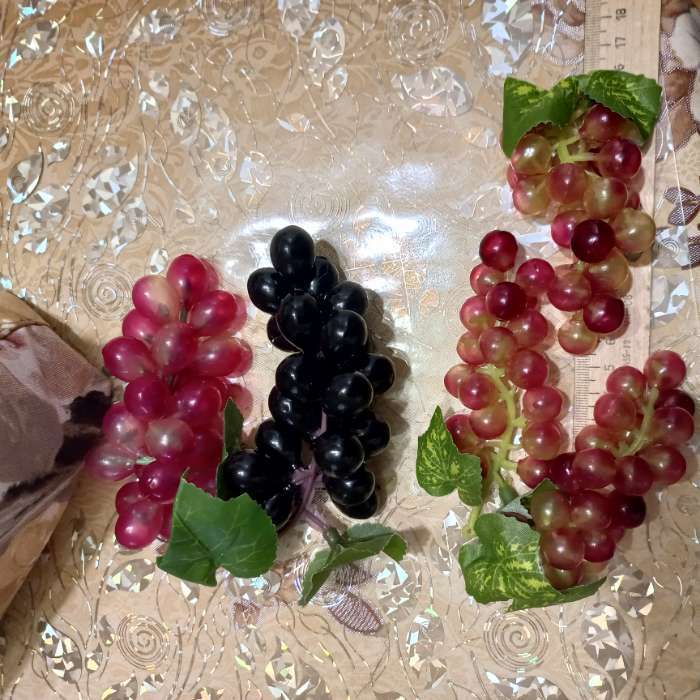 Фотография покупателя товара Муляж "Виноград матовый" 45 ягод 19 см, микс - Фото 2