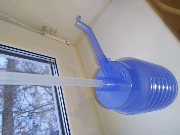 Фотография покупателя товара Помпа для воды Luazon, механическая, прозрачная, под бутыль от 11 до 19 л, голубая - Фото 4