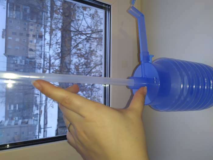 Фотография покупателя товара Помпа для воды Luazon, механическая, прозрачная, под бутыль от 11 до 19 л, голубая - Фото 5