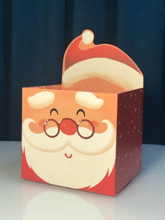 Фотография покупателя товара Коробка для мини-букетов «С новым годом», Дед Мороз, 12 х 17 х 10 см