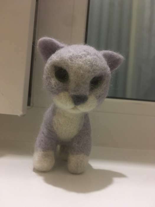 Фотография покупателя товара Игрушка из шерсти «Котёнок с шариком» - Фото 1