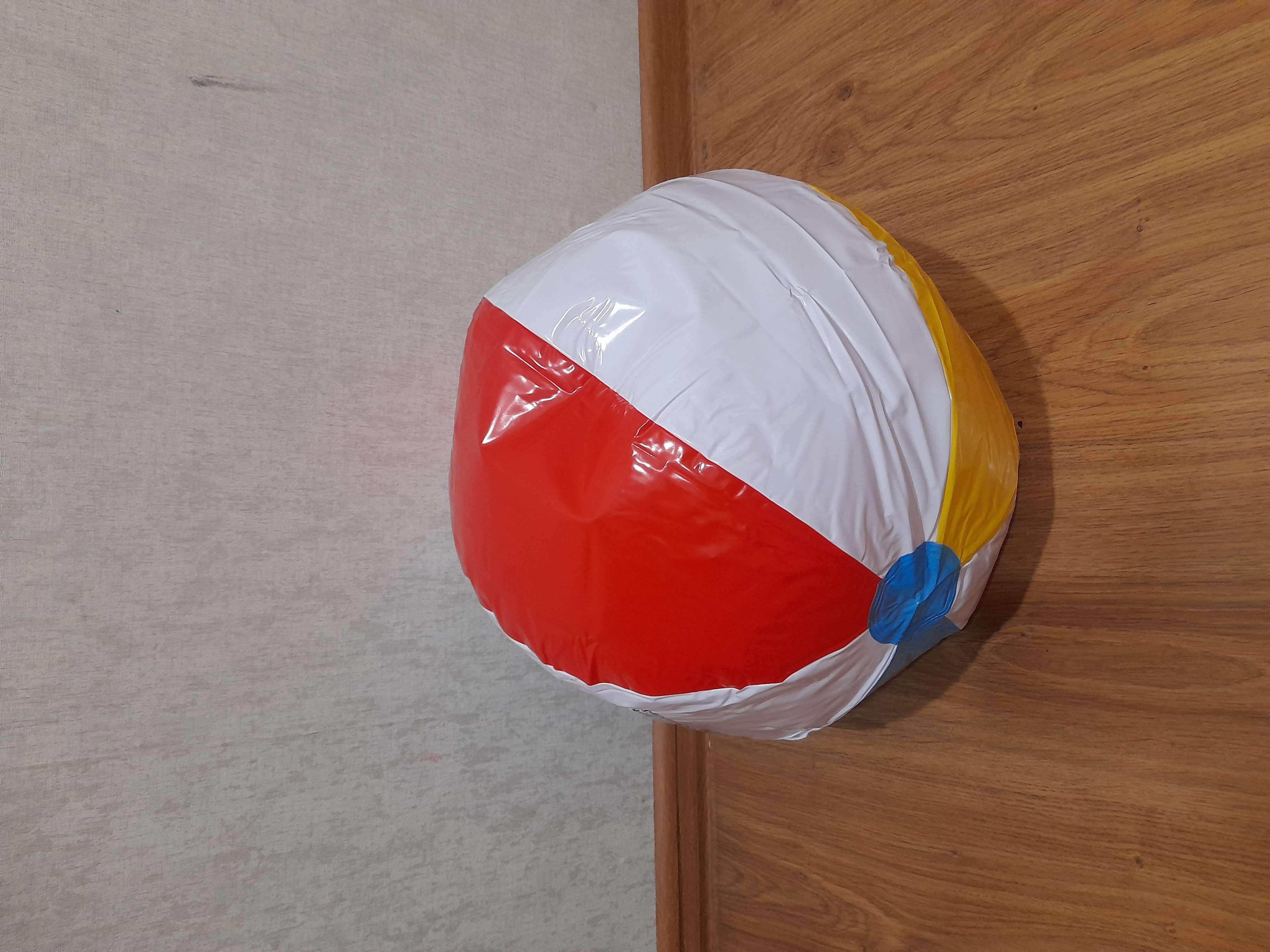 Фотография покупателя товара Мяч пляжный, d=61 см, от 2 лет, 31022 Bestway - Фото 1