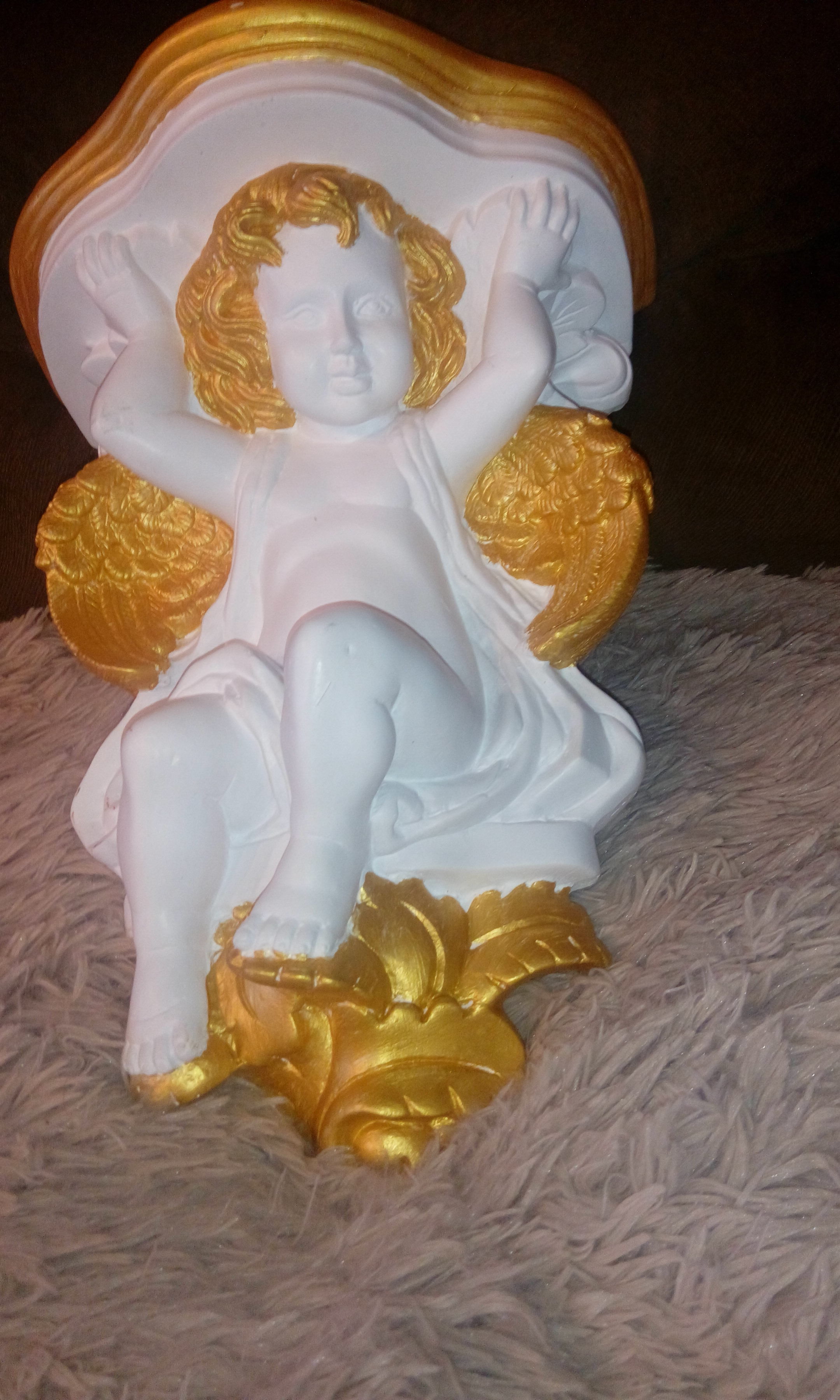 Фотография покупателя товара Кашпо "Ангел", бело-золотое, 27х16х37 см, микс