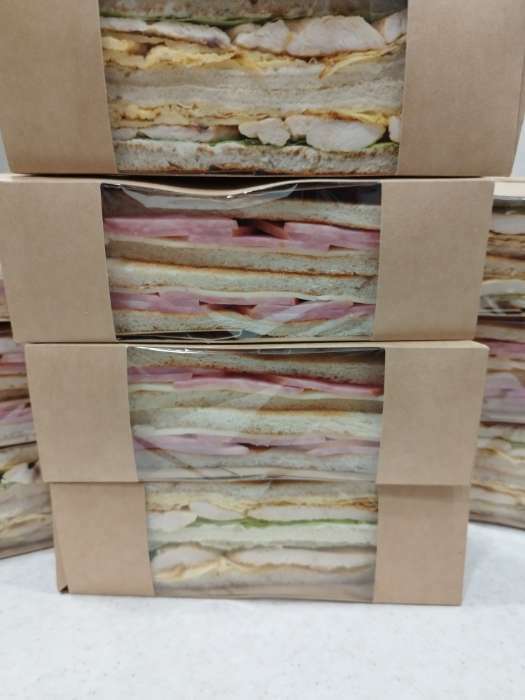 Фотография покупателя товара Упаковка для сэндвичей 13 х 13 х 6 см - Фото 1