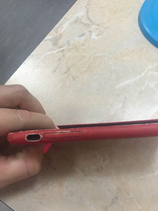 Фотография покупателя товара Чехол LuazON для iPhone 7/8/SE (2020), с отсеком под карты, кожзам, красный - Фото 5