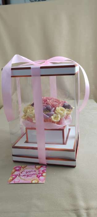 Фотография покупателя товара Коробка для цветов с вазой и PVC окнами складная, бронза, 16 х 23 х 16 см - Фото 2