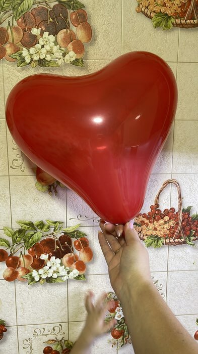 Фотография покупателя товара Шар латексный 10" «Сердце», кристалл, набор 50 шт., цвет красный - Фото 1