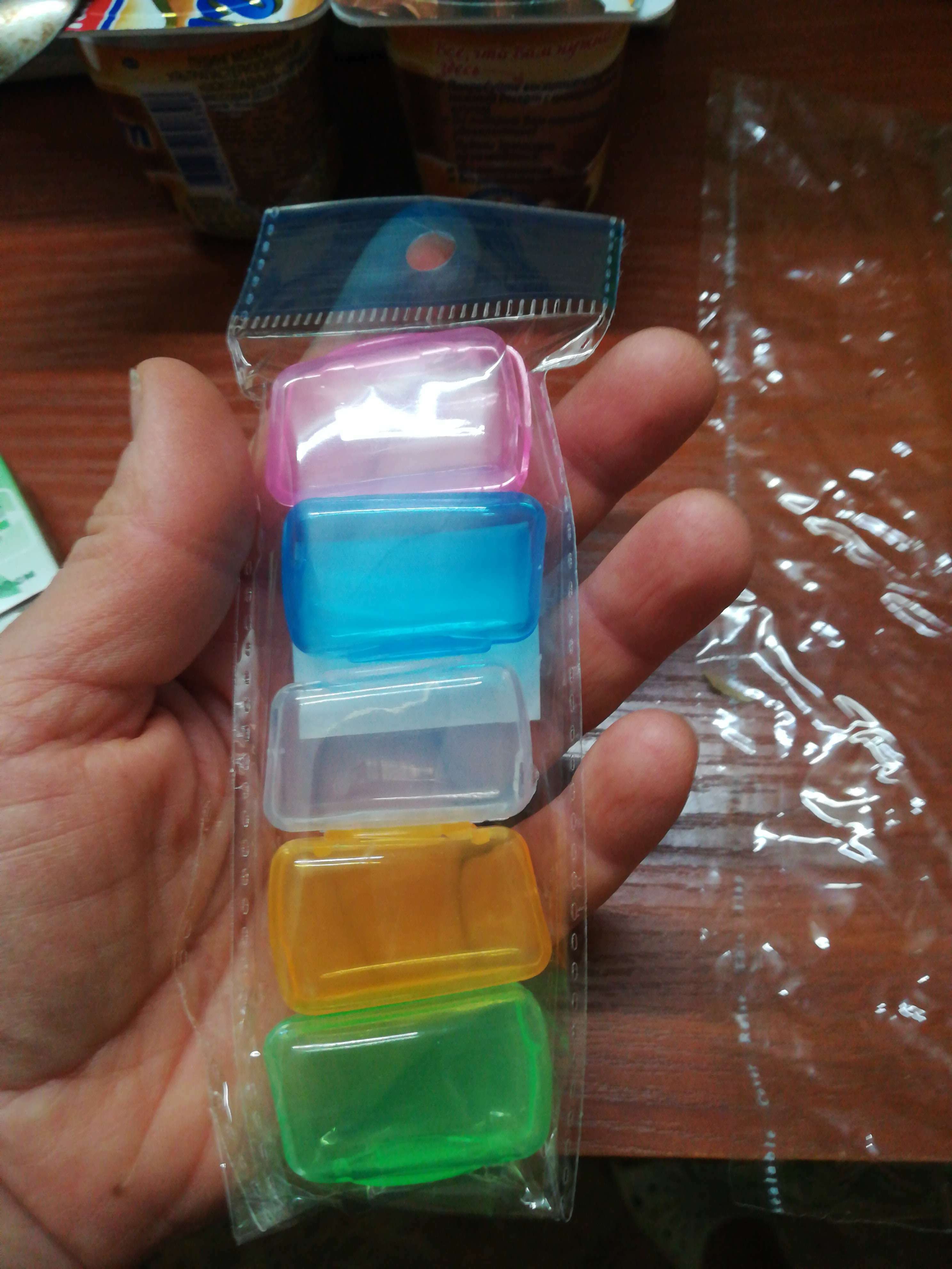 Фотография покупателя товара Набор футляров для зубной щётки, 5 шт, 4×2×1,7 см, пластик, цвет МИКС - Фото 6