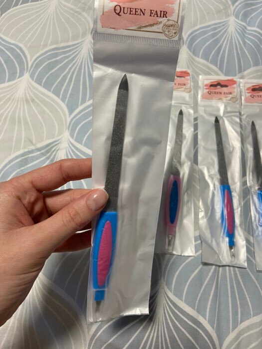 Фотография покупателя товара Пилка-триммер металлическая для ногтей, прорезиненная ручка, с защитным колпачком, 19 см, цвет МИКС - Фото 1