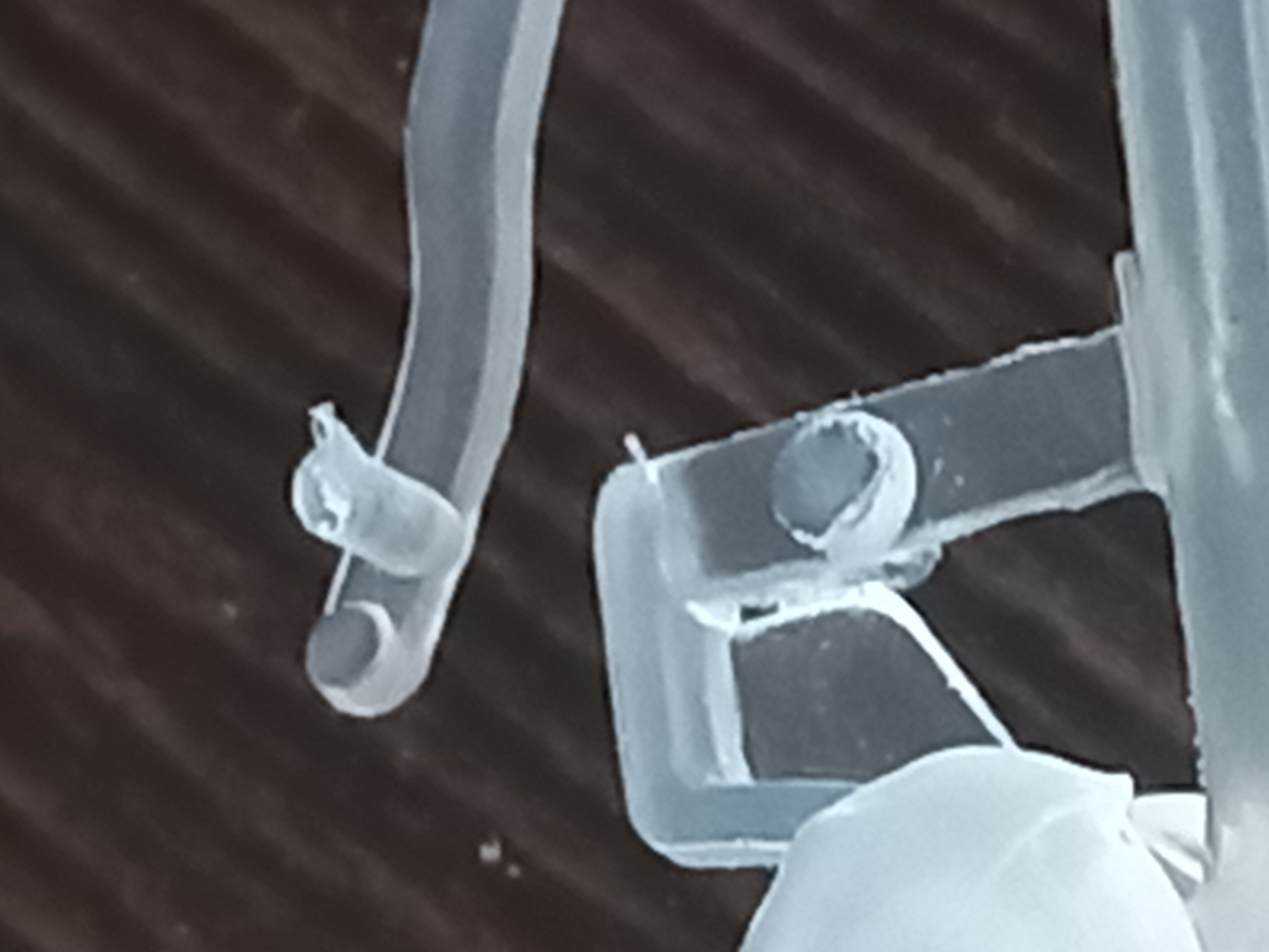 Фотография покупателя товара Крючок для штор, ролик с замком, 2,7 × 1,1 см, цвет белый