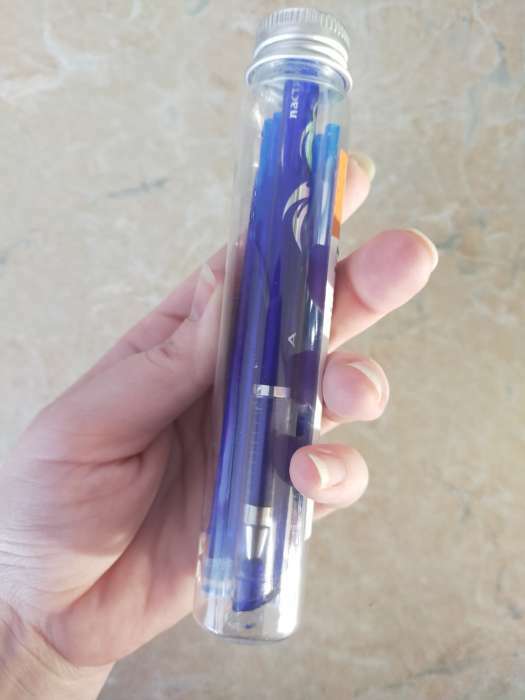 Фотография покупателя товара Набор ручка гелевая со стираемыми чернилами, пишущий узел 0.5 мм, чернила синие+9 синих стержней - Фото 20