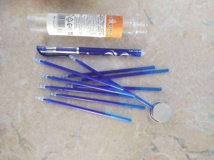 Фотография покупателя товара Набор ручка гелевая со стираемыми чернилами, пишущий узел 0.5 мм, чернила синие+9 синих стержней - Фото 18