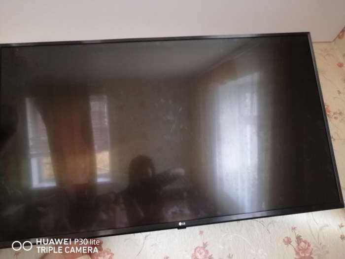 Фотография покупателя товара УЦЕНКА Кронштейн Luazon для ТВ, наклонный, поворотный, от стены 80-550 мм, 14-55" - Фото 2