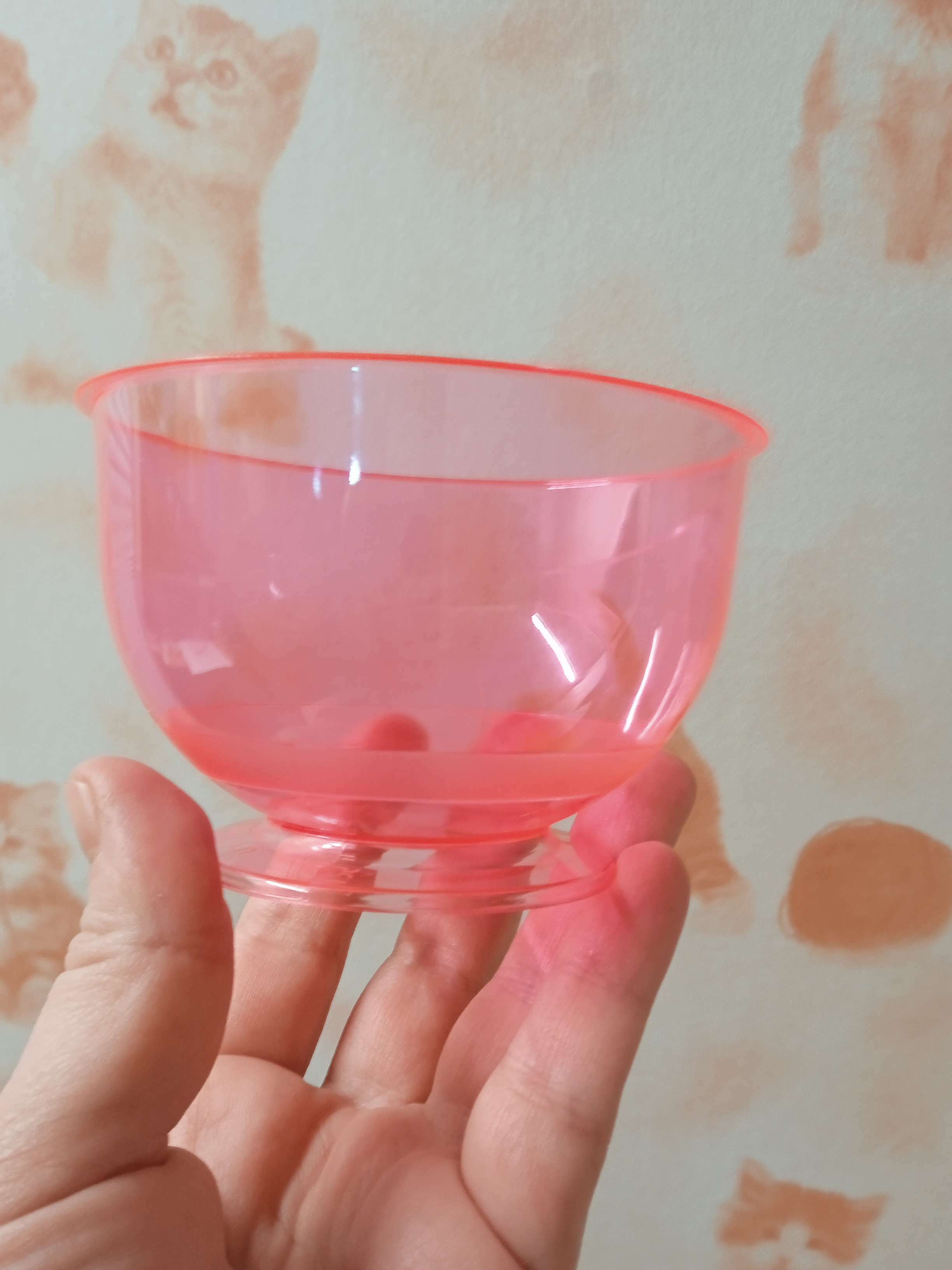 Фотография покупателя товара Креманка пластиковая одноразовая «Кристалл», 200 мл, цвет красный