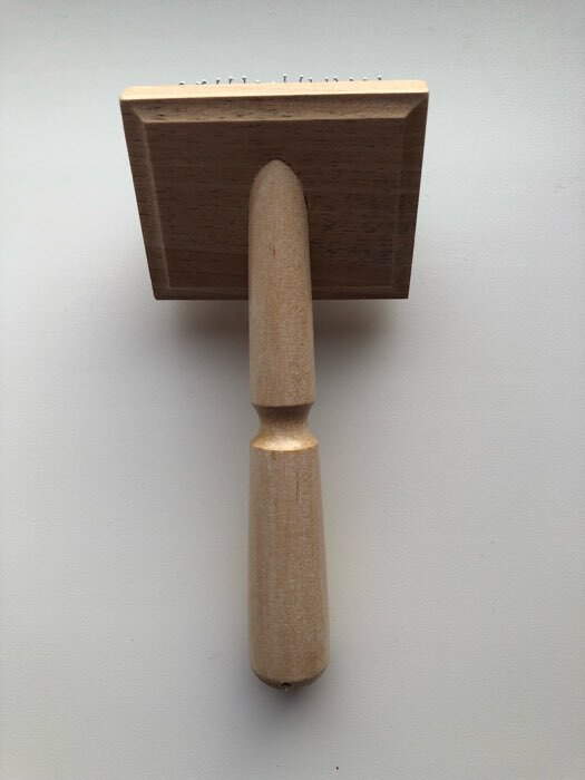 Фотография покупателя товара Щётка - пуходёрка деревянная с каплями, основание 60 х 50 мм - Фото 1
