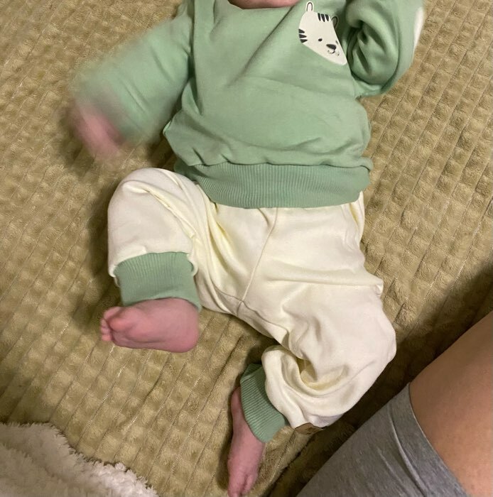 Фотография покупателя товара Костюм детский (свитшот, брюки) MINAKU, цвет зелёный/экрю, рост 68-74 см - Фото 5