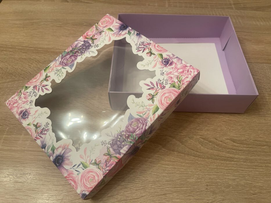 Фотография покупателя товара Коробка подарочная, упаковка, «Цветы» , 23.5 х 20.5 х 5.5 см
