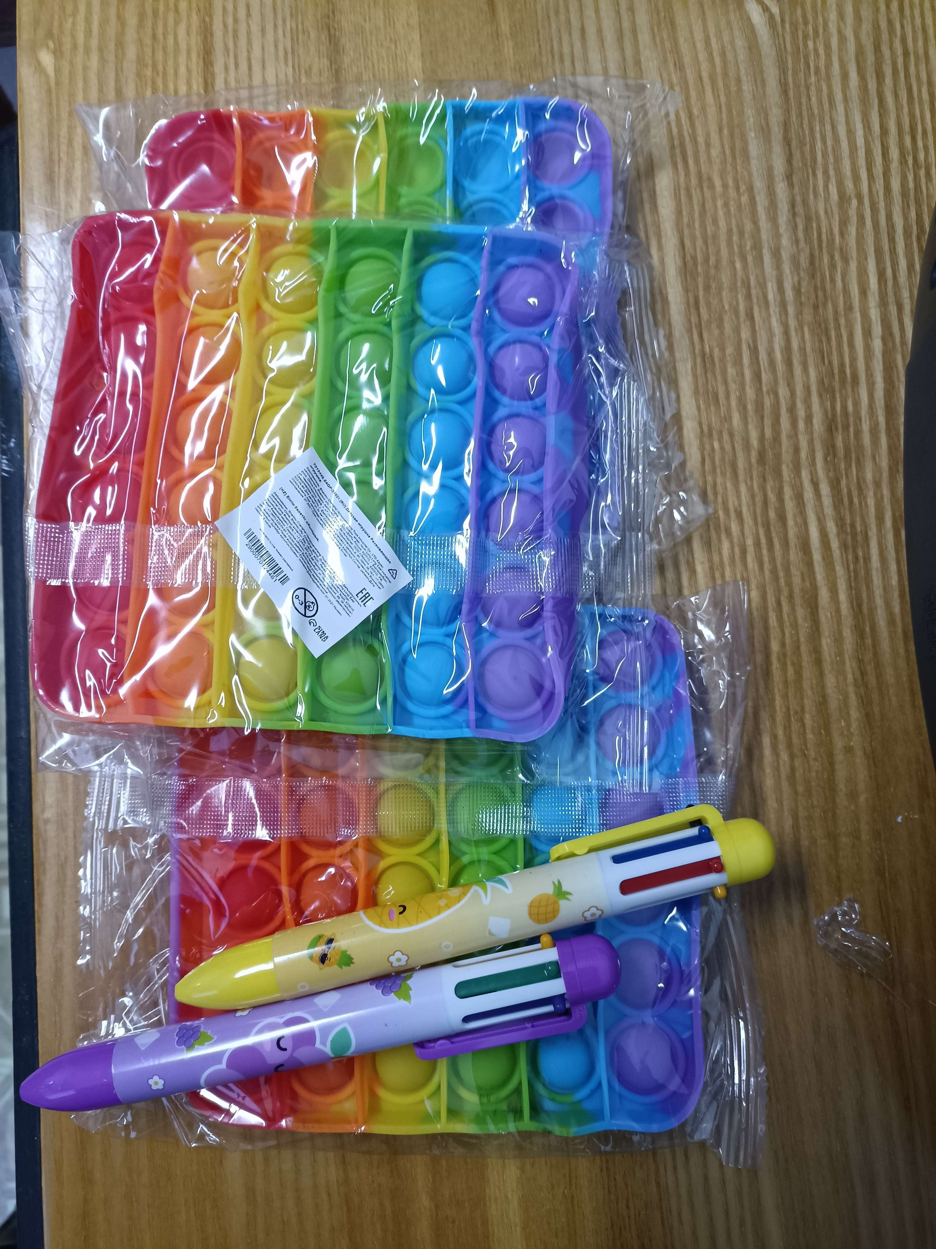 Фотография покупателя товара Антистресс тактильная сенсорная игрушка «POP IT», квадратная, радужная - Фото 1