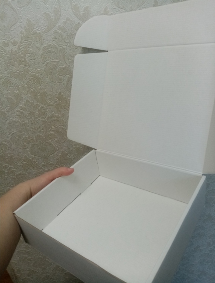 Фотография покупателя товара Коробка самосборная, белая, 22,5 х 21 х 7 см - Фото 4