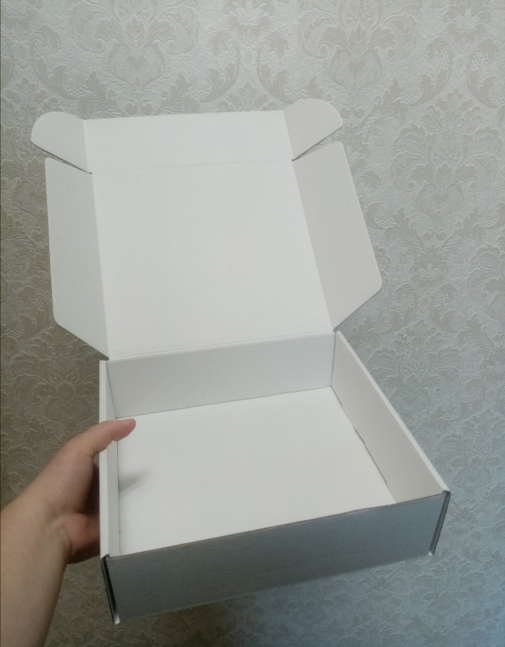 Фотография покупателя товара Коробка самосборная, белая, 22,5 х 21 х 7 см - Фото 3