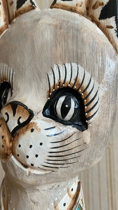 Фотография покупателя товара Сувенир «Кошка в ошейнике с сердечком», 80 см, дерево - Фото 4