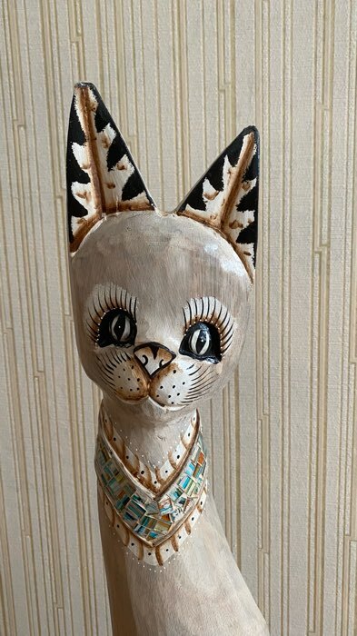 Фотография покупателя товара Сувенир «Кошка в ошейнике с сердечком», 80 см, дерево - Фото 1