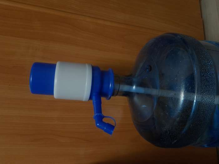 Фотография покупателя товара Помпа для воды Luazon, механическая, малая, под бутыль от 11 до 19 л, голубая - Фото 19