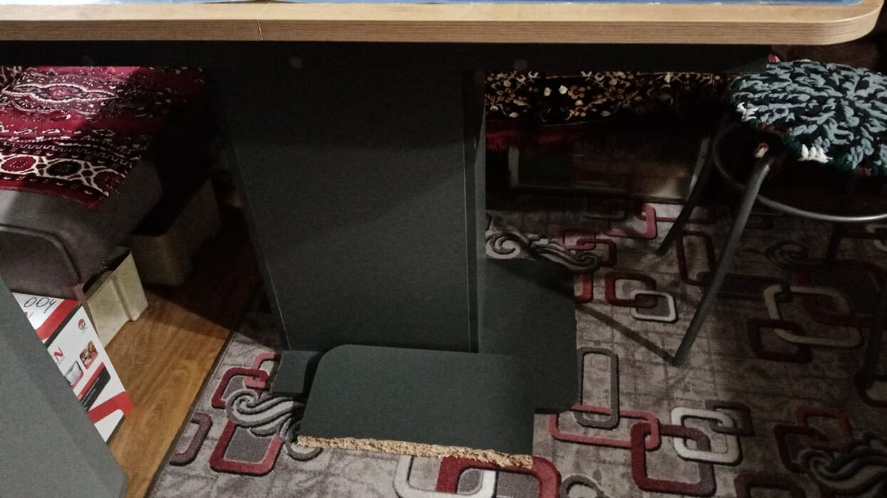 Фотография покупателя товара Стол обеденный раскладной «СО–3», 1200(1500)х650×756 мм, цвет антрацит/дуб крафт золотой - Фото 3