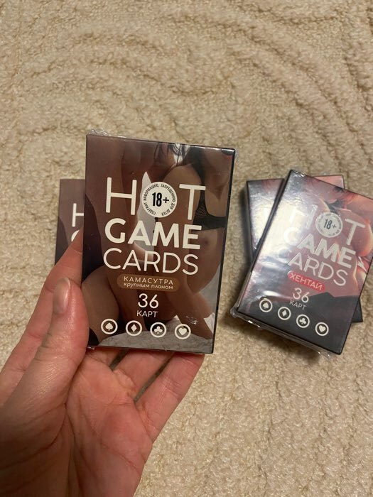 Фотография покупателя товара Карты игральные «HOT GAME CARDS» камасутра крупным планом, 36 карт, 18+ - Фото 2