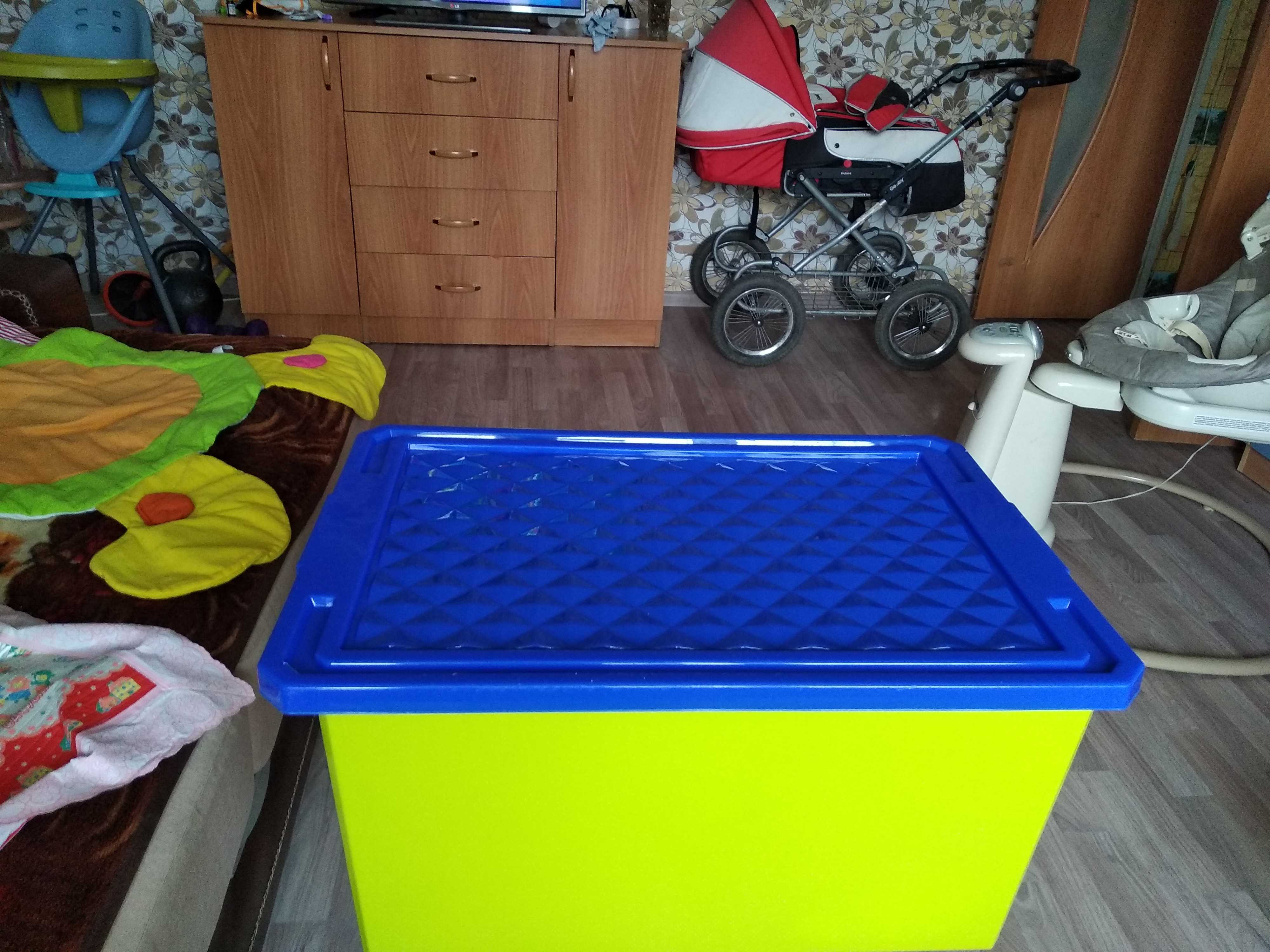 Фотография покупателя товара Ящик для игрушек с крышкой «Лего», 57 л, на колёсиках, цвет фисташковый