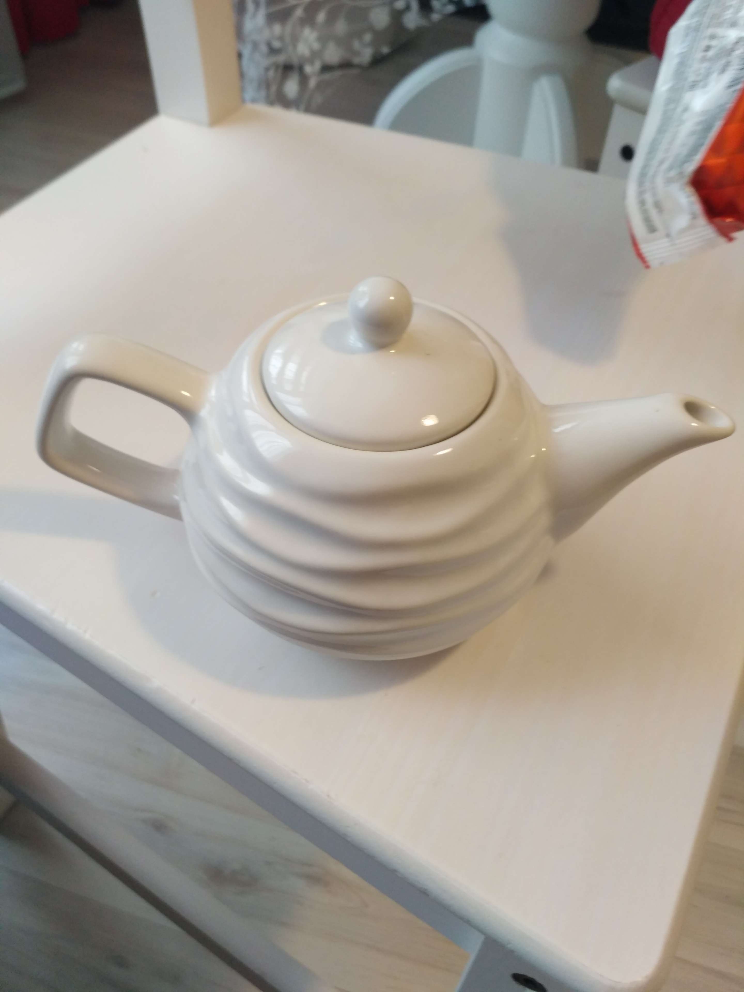 Фотография покупателя товара Чайник для заварки "Волна", белый, керамика, 0.5 л