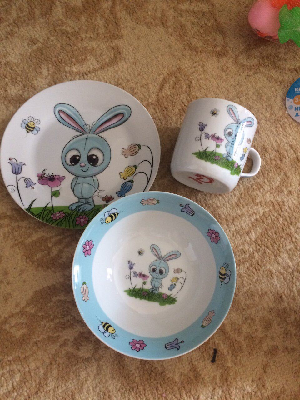 Фотография покупателя товара Набор детской посуды из керамики Доляна «Крош», 3 предмета: кружка 230 мл, миска 400 мл, тарелка d=18 см