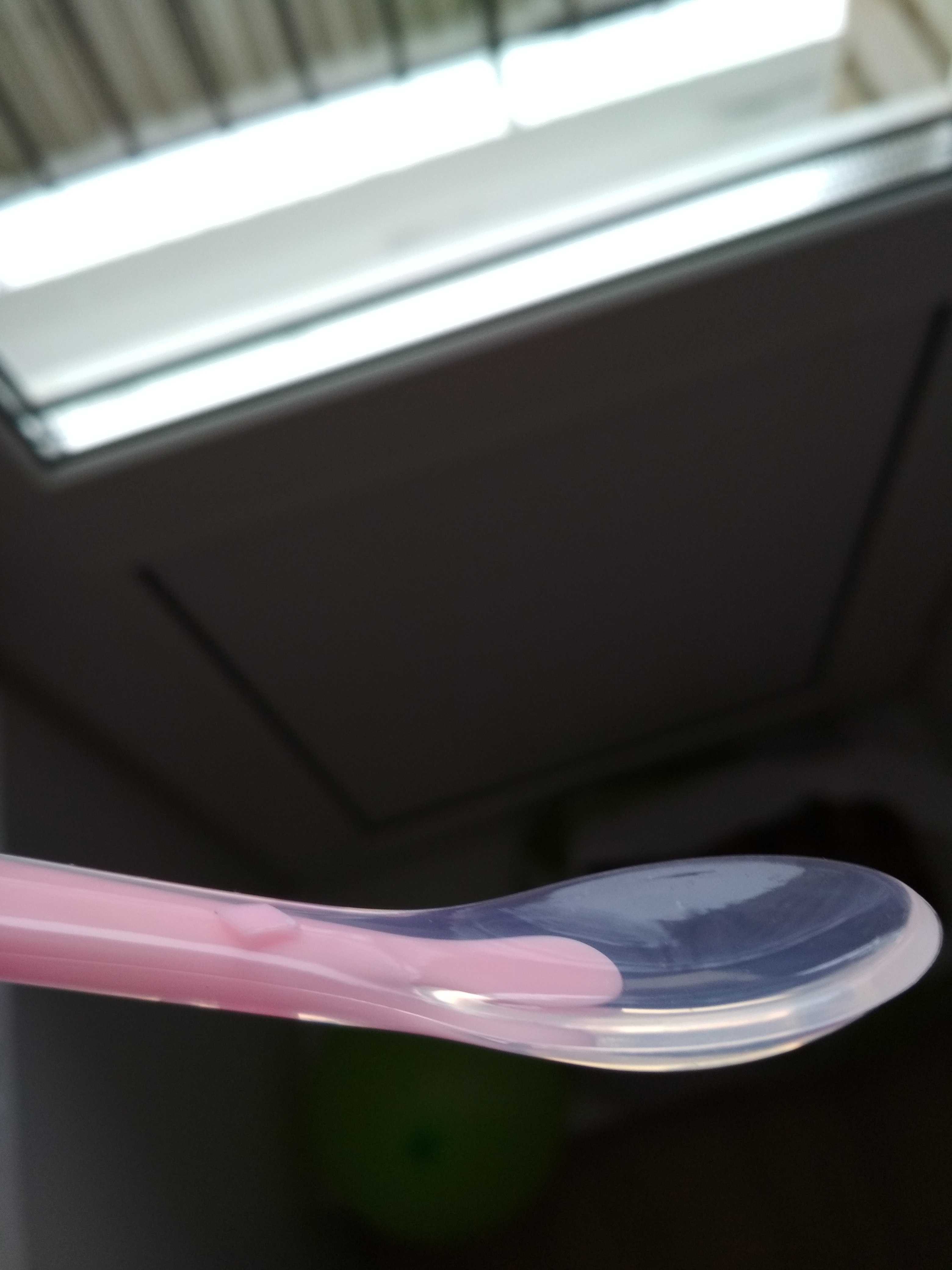 Фотография покупателя товара Ложка детская для кормления силиконовая, от 5 мес., цвет голубой - Фото 4