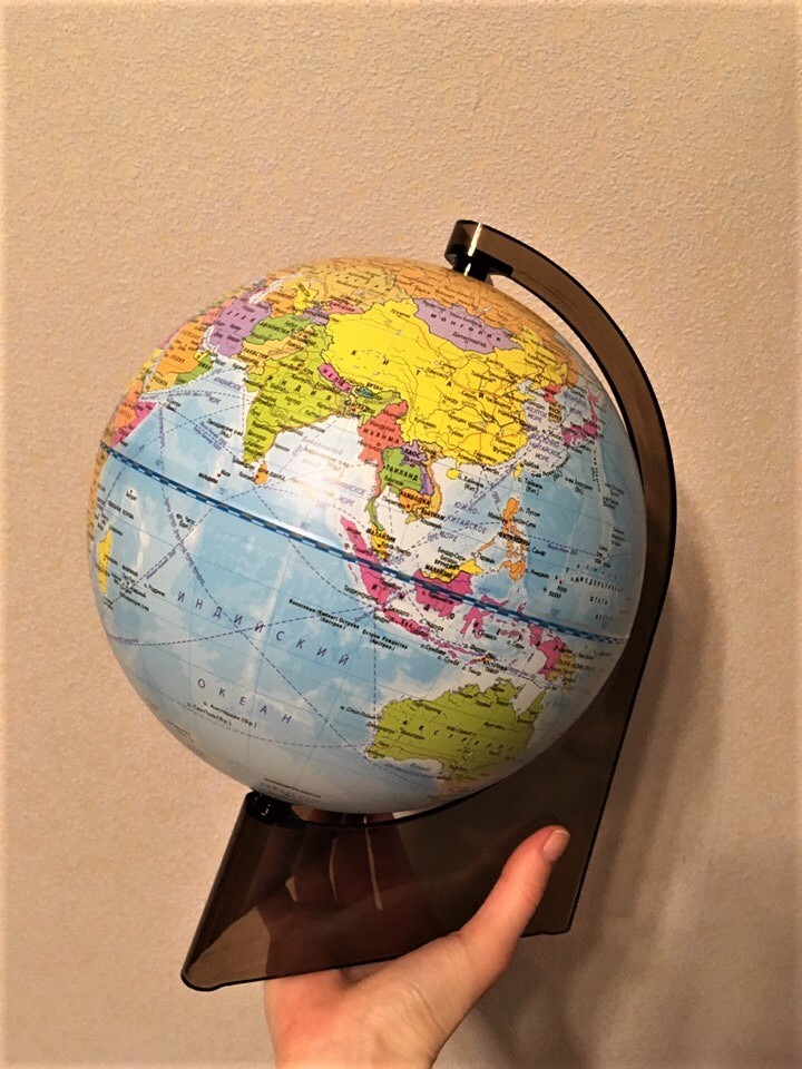 Фотография покупателя товара Глобус Земли политический, диаметр 210 мм, треугольная подставка - Фото 2