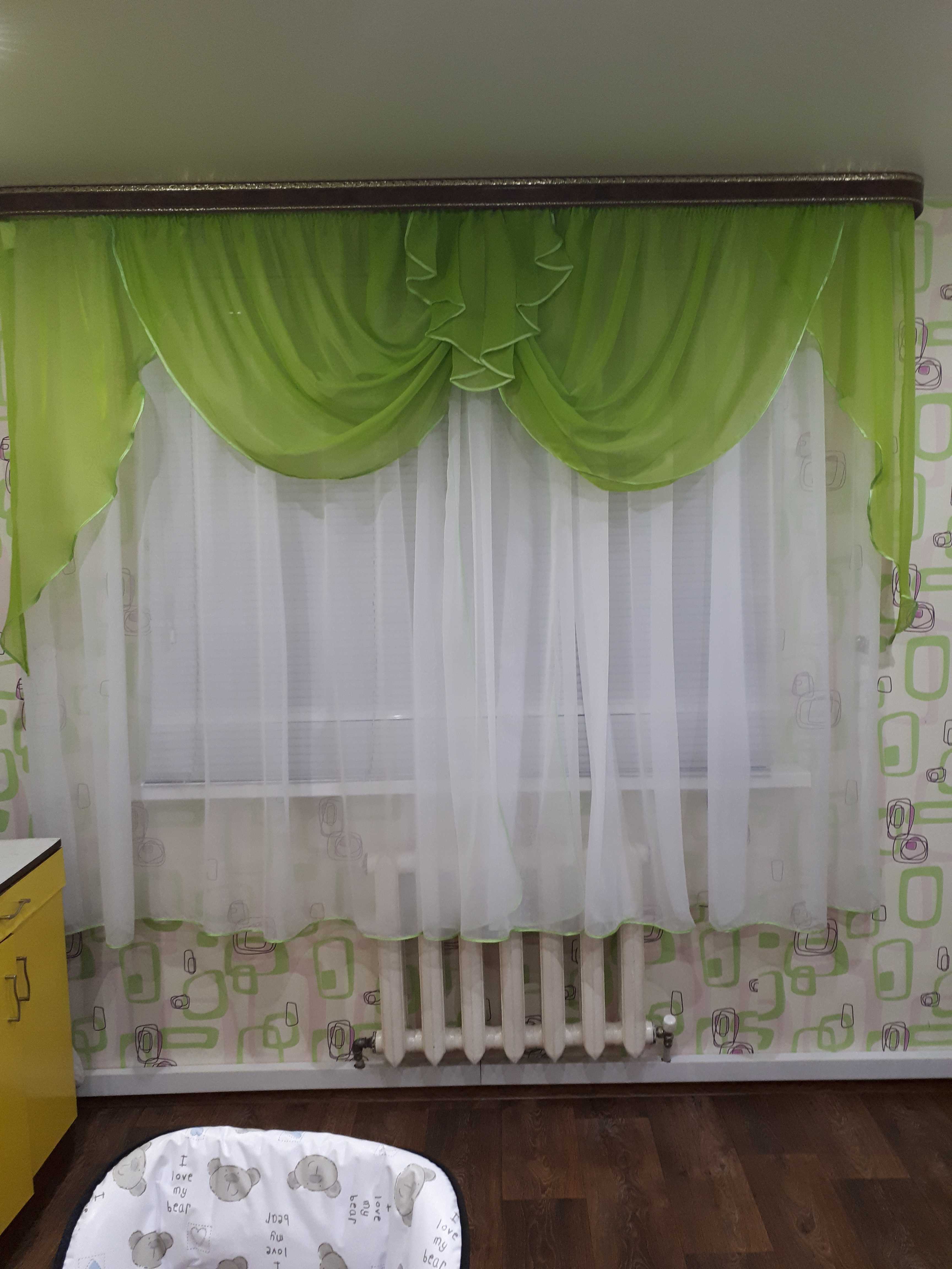 Фотография покупателя товара Комплект штор «Юлия-4», 180 × 280 см - 2 шт, ламбрекен 300 см, ярко - зелёный - Фото 1