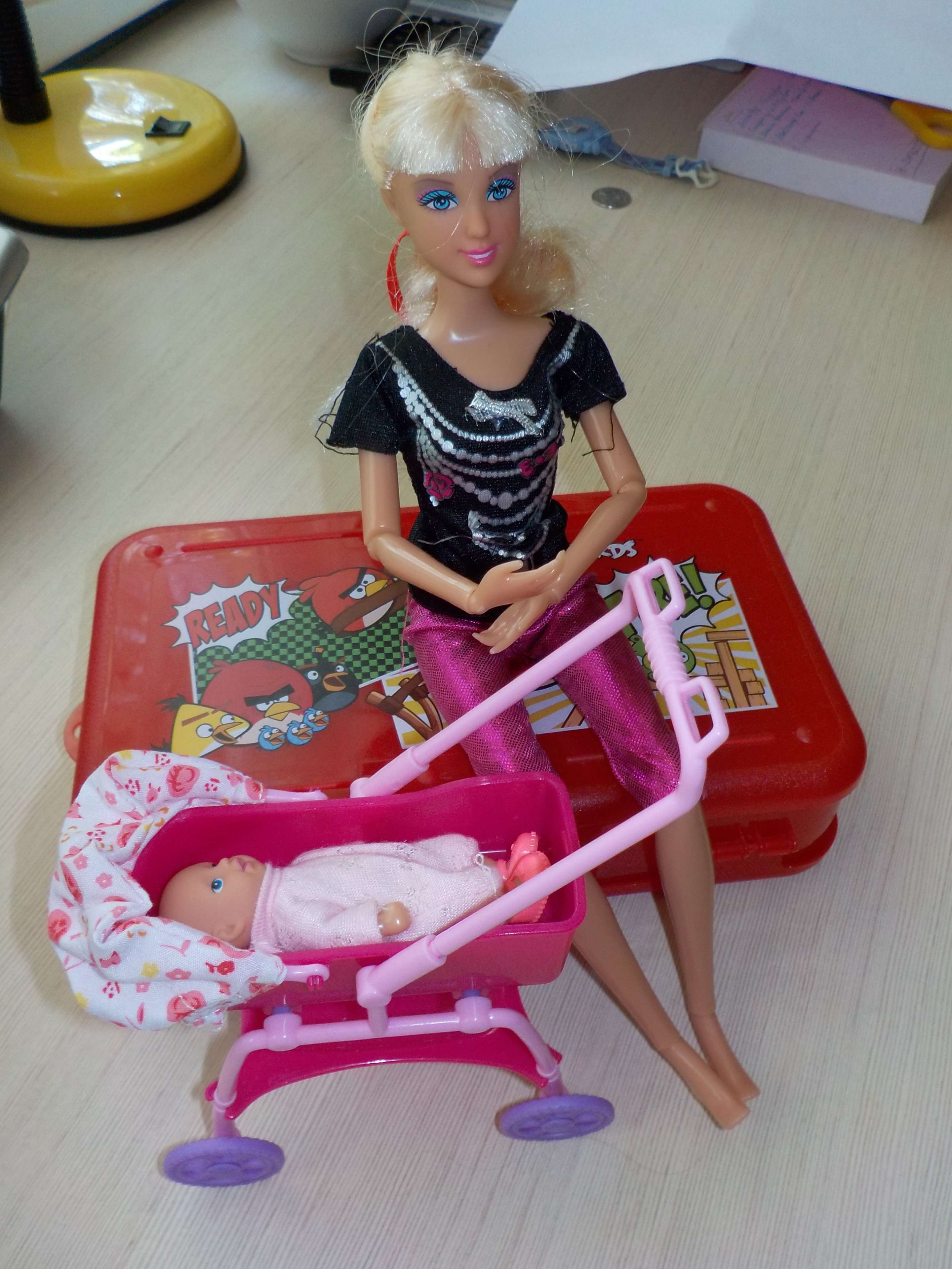 Фотография покупателя товара Кукла-модель шарнирная «Молодая мама» с пупсом, коляской и аксессуарами, МИКС - Фото 6