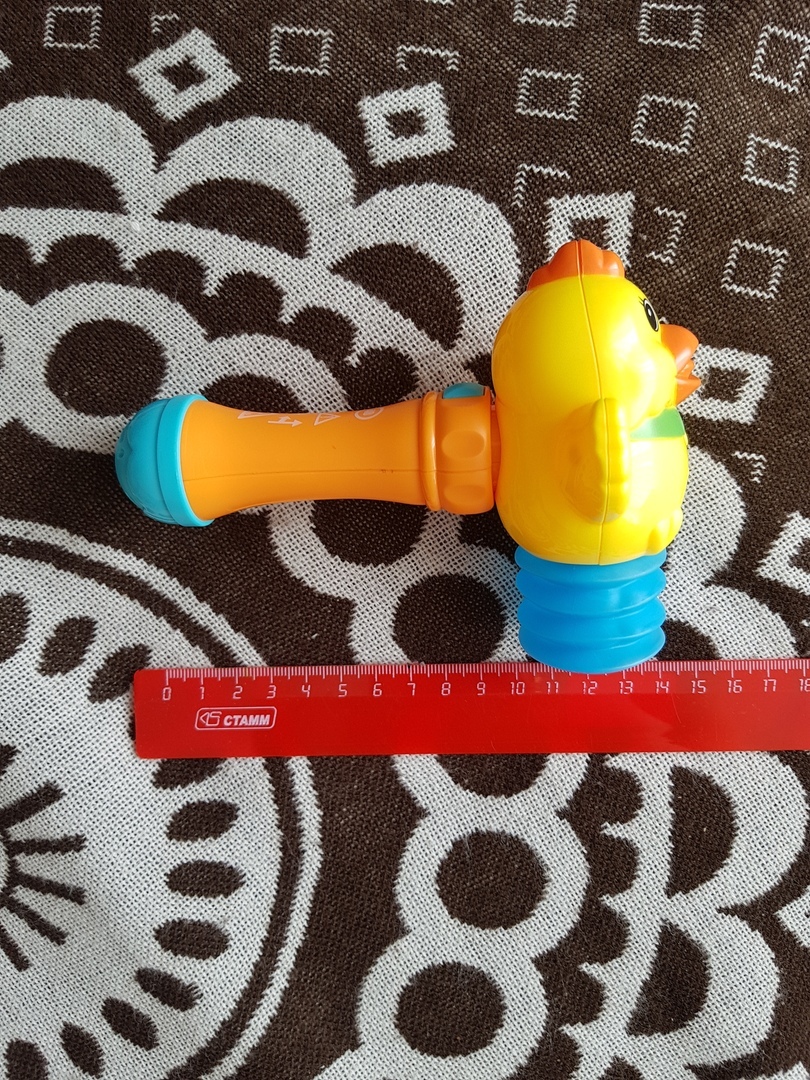 Фотография покупателя товара Развивающая игрушка «Весёлый молоточек» со световыми и звуковыми эффектами, МИКС
