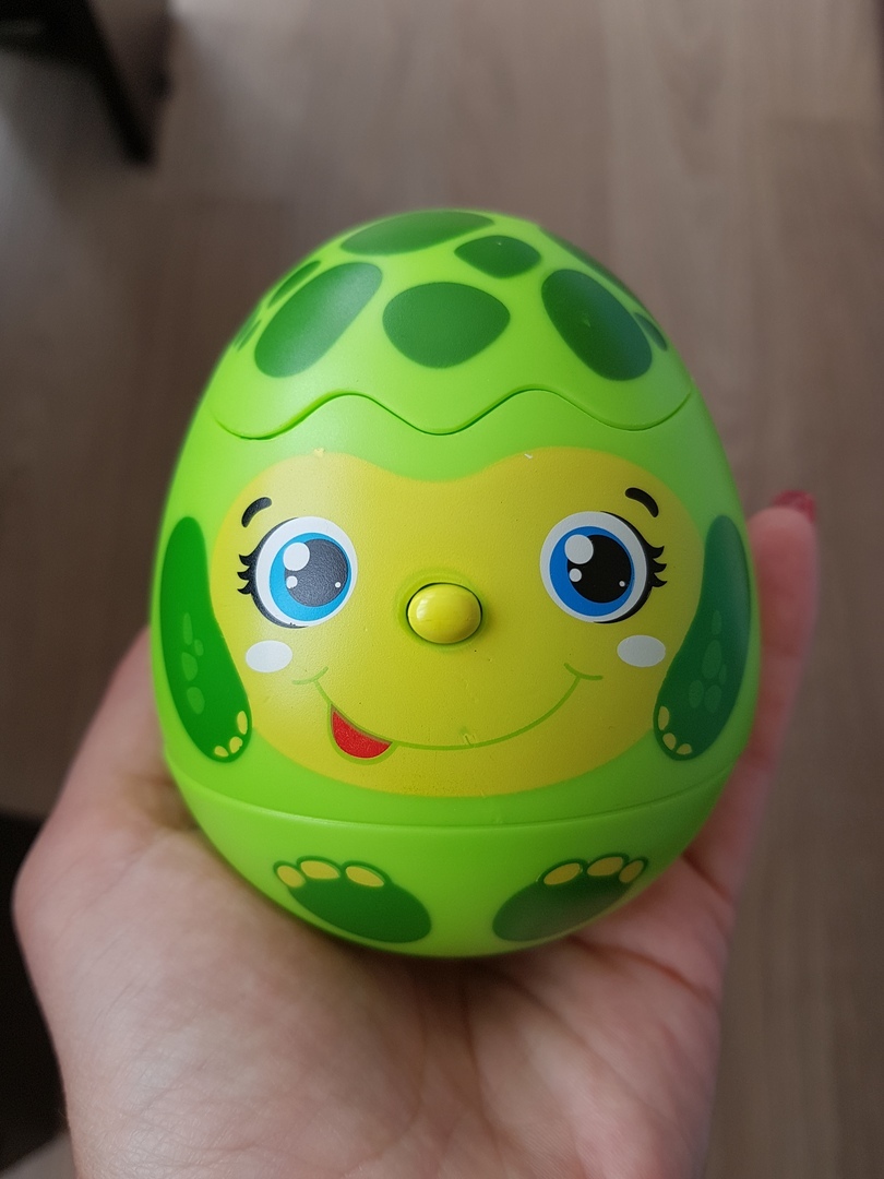 Фотография покупателя товара Развивающая музыкальная игрушка «Яйцо-сюрприз Черепашка», световые и звуковые эффекты